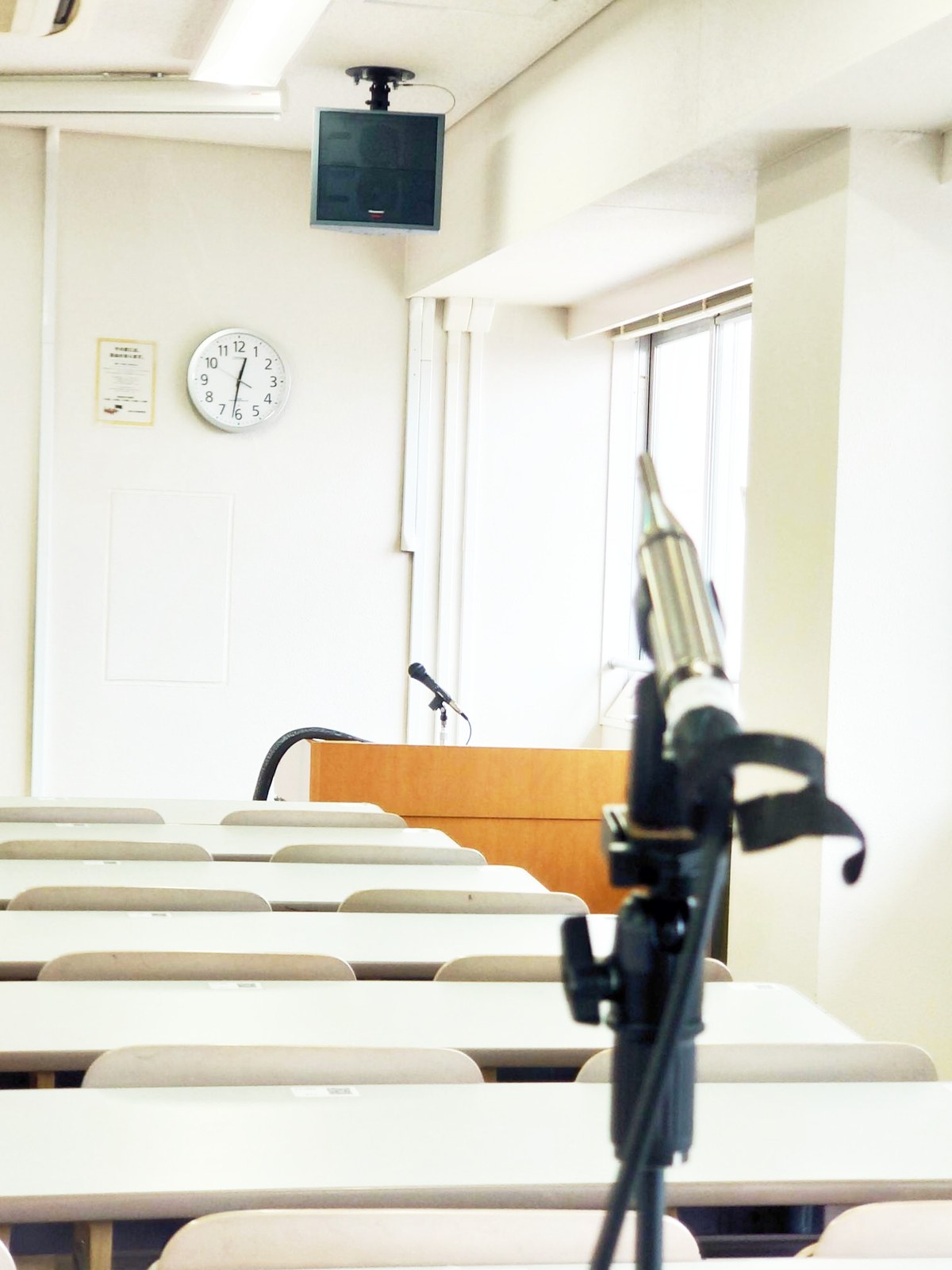 学校の放送設備・視聴覚室をリニューアルする際のチェックポイント